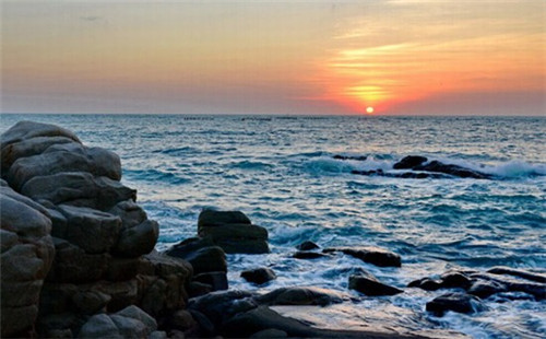 炒牛肉片大蒜怎么炒好吃（炒牛肉大蒜炒牛肉）